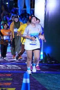 BIB: 3303, 300, 4795
                            <button type="button" onclick="openModal(26241717)" class="btn btn-primary btn-sm float-right btn-popup" data-toggle="modal" data-target=".modal-high-quality">
                        <i class="fas fa-shopping-cart"></i> Add to Cart
                    </button>
                                            <button type="button" onclick="isThisMe(26241717, true)" class="btn btn-success btn-sm float-right btn-popup btn-isme hidden" data-toggle="tooltip" data-placement="bottom" title="นี่คือรูปของคุณใช่ไหม คลิกที่นี่เพื่อเอาเข้าอัลบั้ม">
                        <i class="fas fa-plus"></i> Add to album
                    </button>
                    <button type="button" onclick="isThisMe(26241717, false)" class="btn btn-warning btn-sm float-right btn-popup btn-isnotme hidden">
                        <i class="fas fa-ban"></i> Remove from album
                    </button>